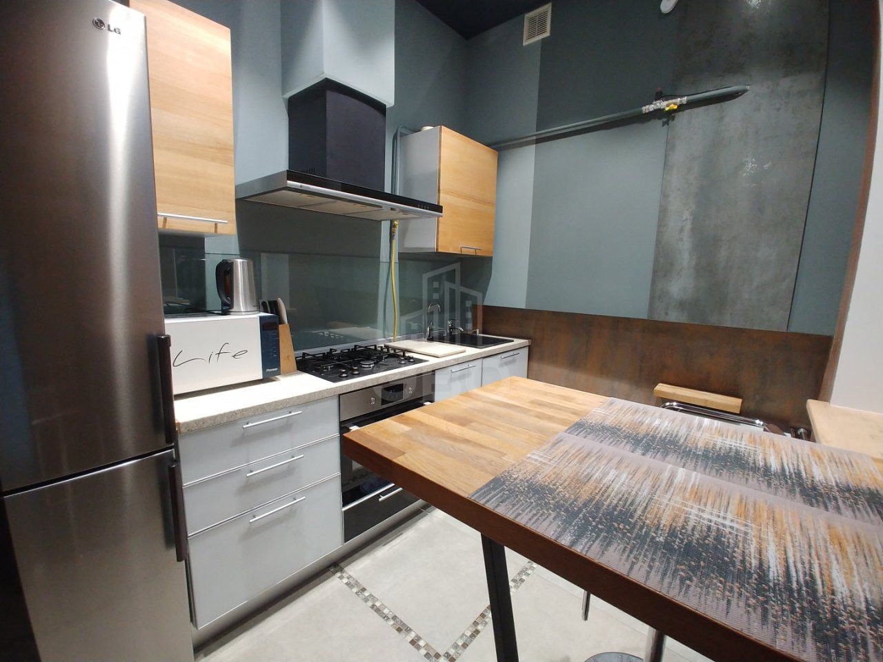 однокомнатная квартира в Санкт-Петербурге по адресу: Михайловская ул., 3