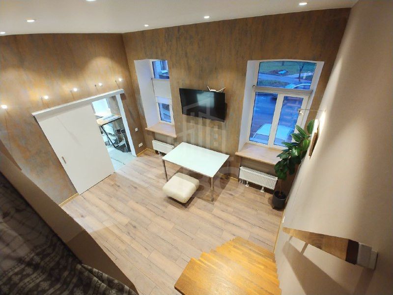 однокомнатная квартира в Санкт-Петербург по адресу: Михайловская ул., 3