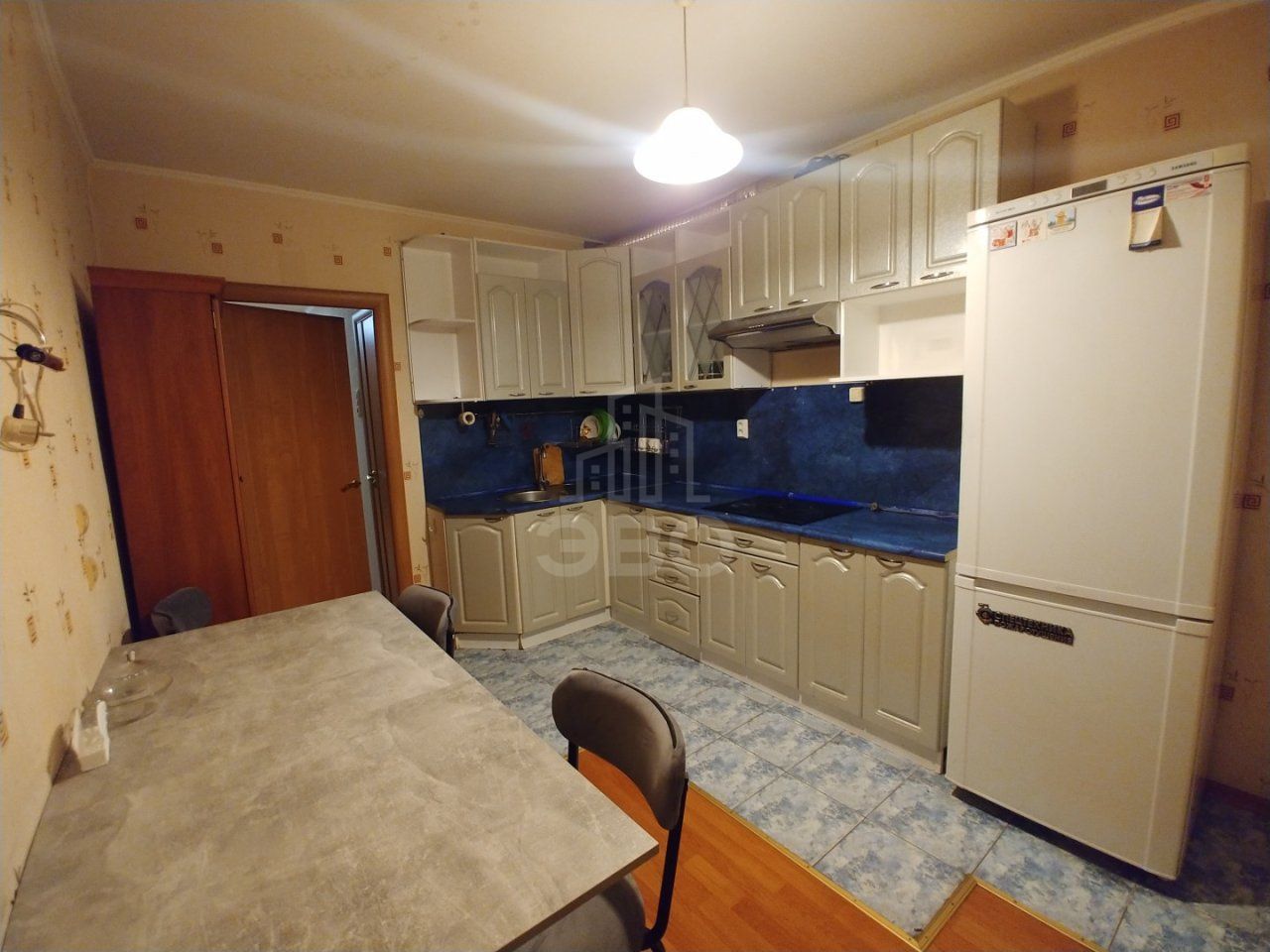 двухкомнатная квартира в Санкт-Петербург по адресу: Маршала Казакова ул., 9, к 2