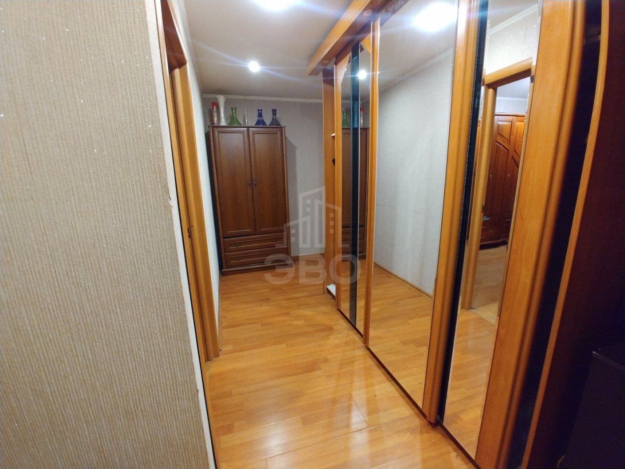 двухкомнатная квартира в Санкт-Петербурге по адресу: Маршала Казакова ул., 9, к 2