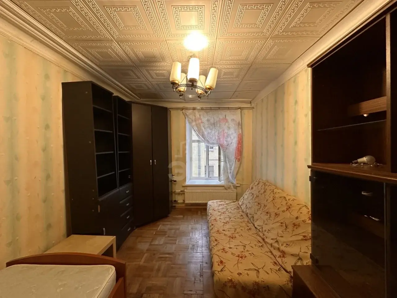 комната в Санкт-Петербурге по адресу: Серпуховская ул., 7