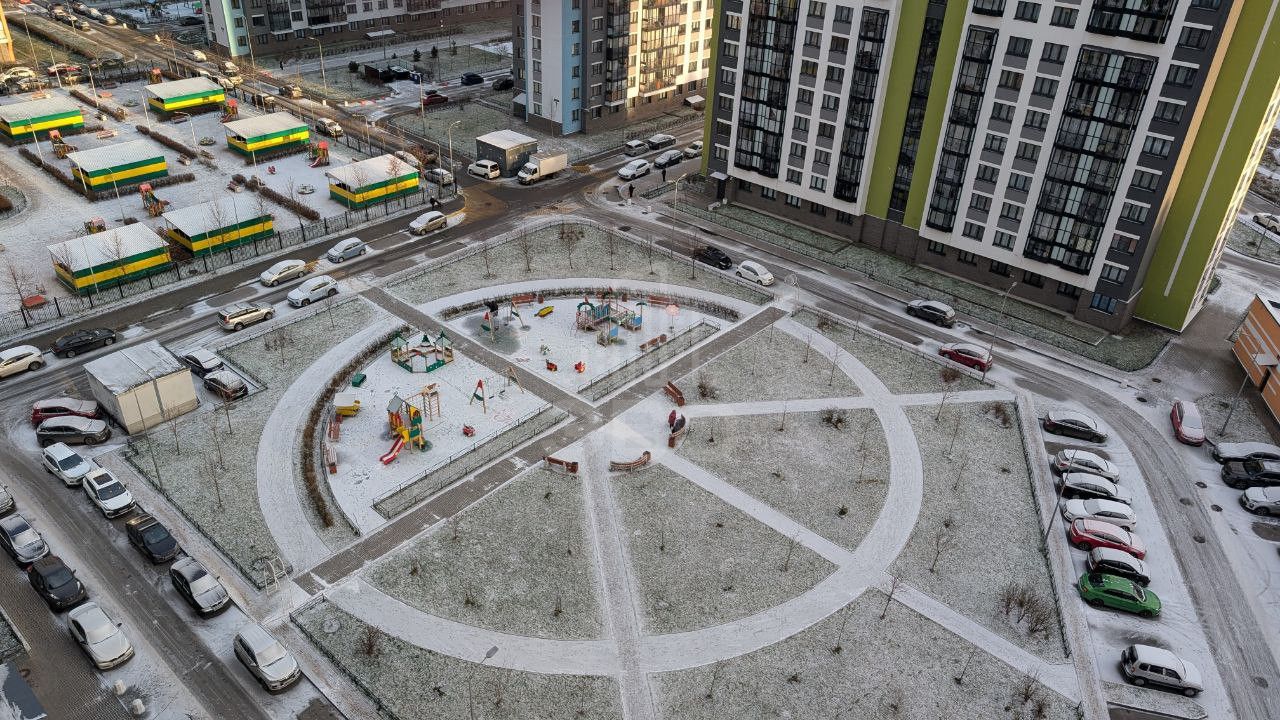 однокомнатная квартира в Санкт-Петербурге по адресу: Парашютная ул., 61, к 1