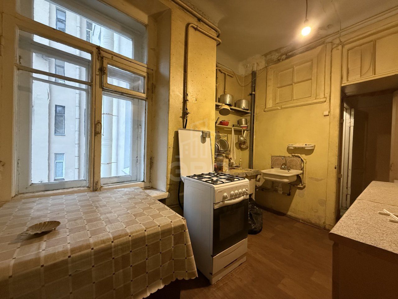 комната в Санкт-Петербурге по адресу: 15-я В.О. линия, 16, литера А