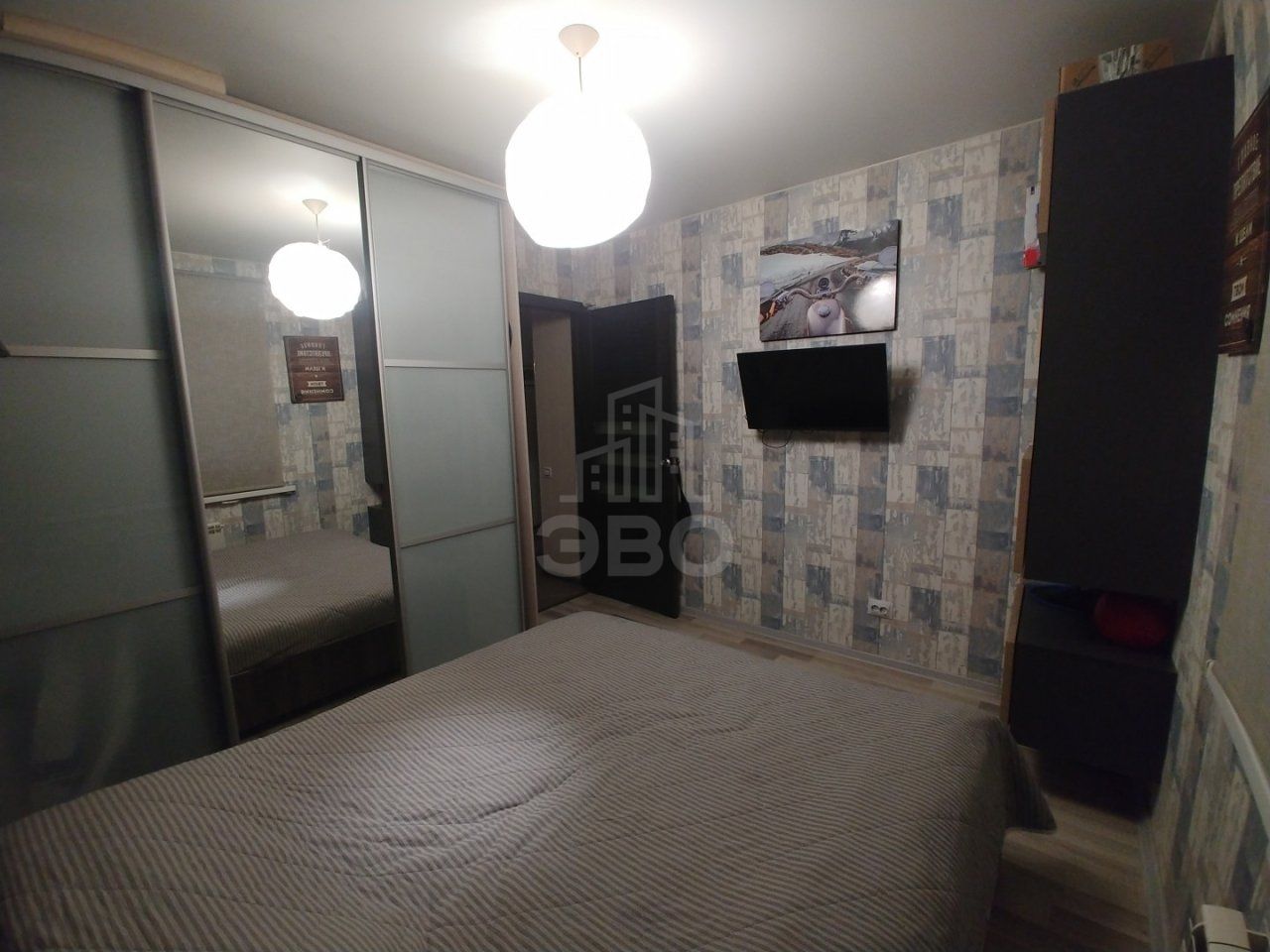 трехкомнатная квартира в Санкт-Петербурге по адресу: Ленинский проспект, 91