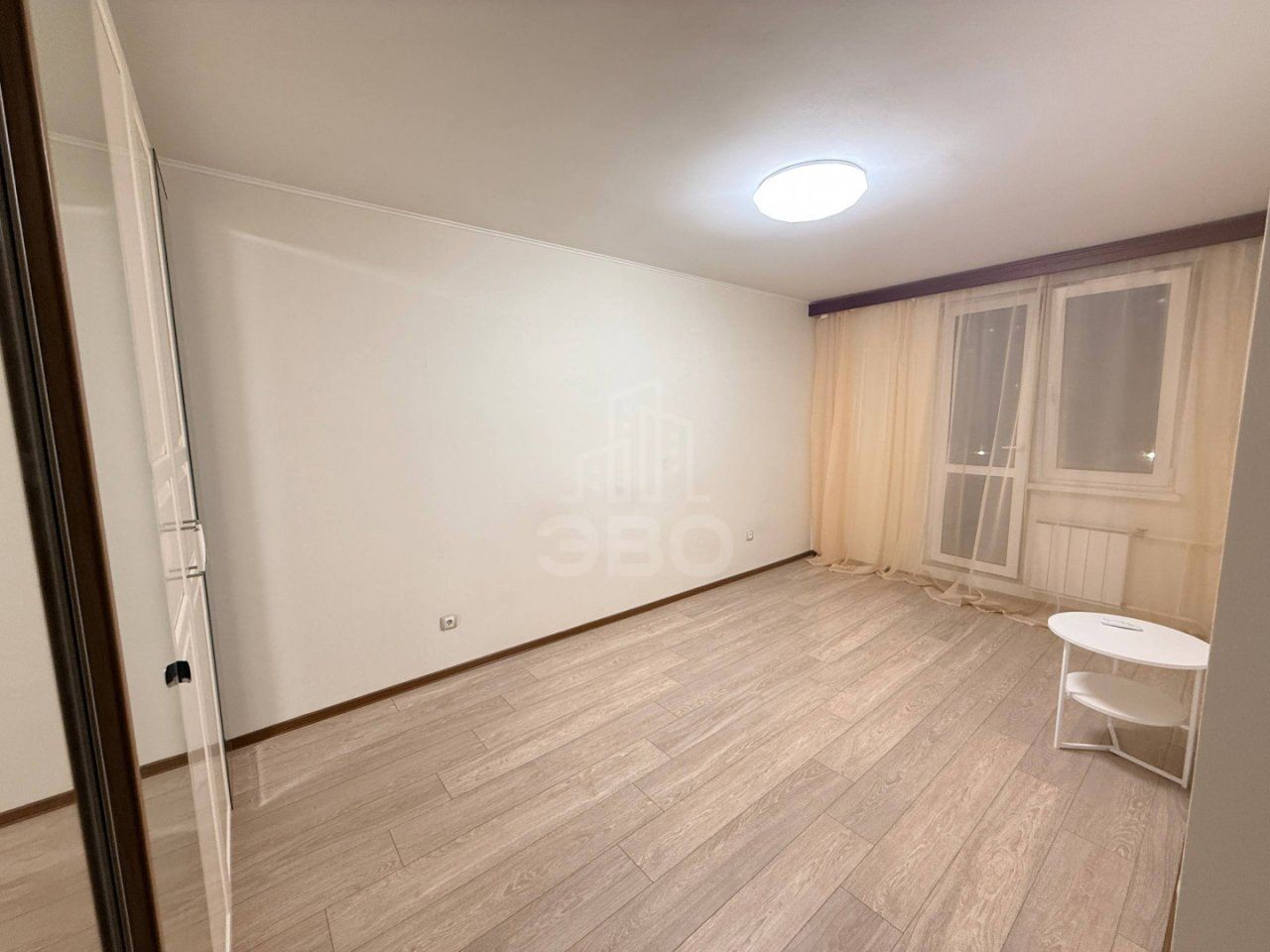 двухкомнатная квартира в Санкт-Петербурге по адресу: Космонавтов проспект, 37