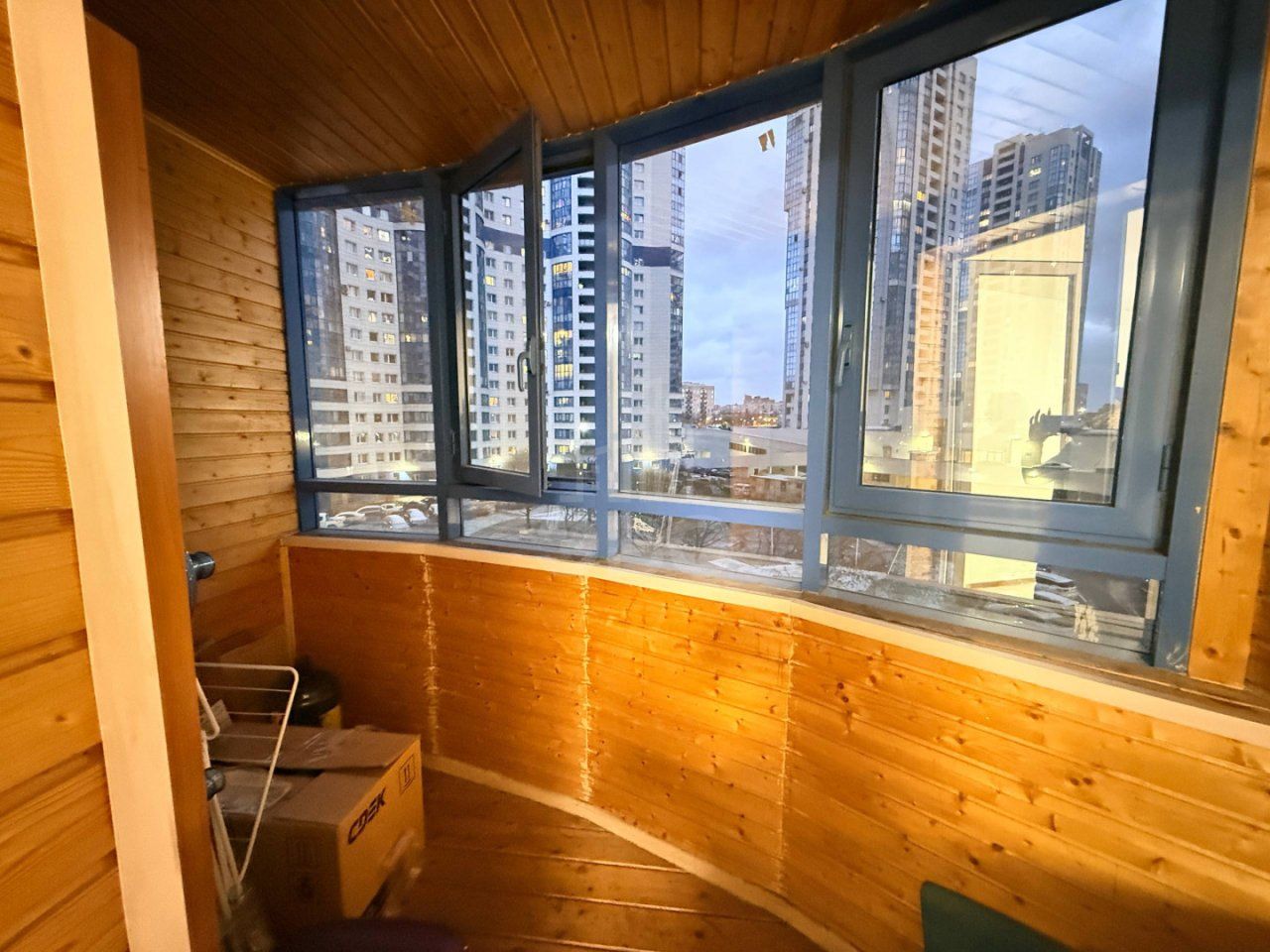 двухкомнатная квартира в Санкт-Петербурге по адресу: Космонавтов проспект, 37