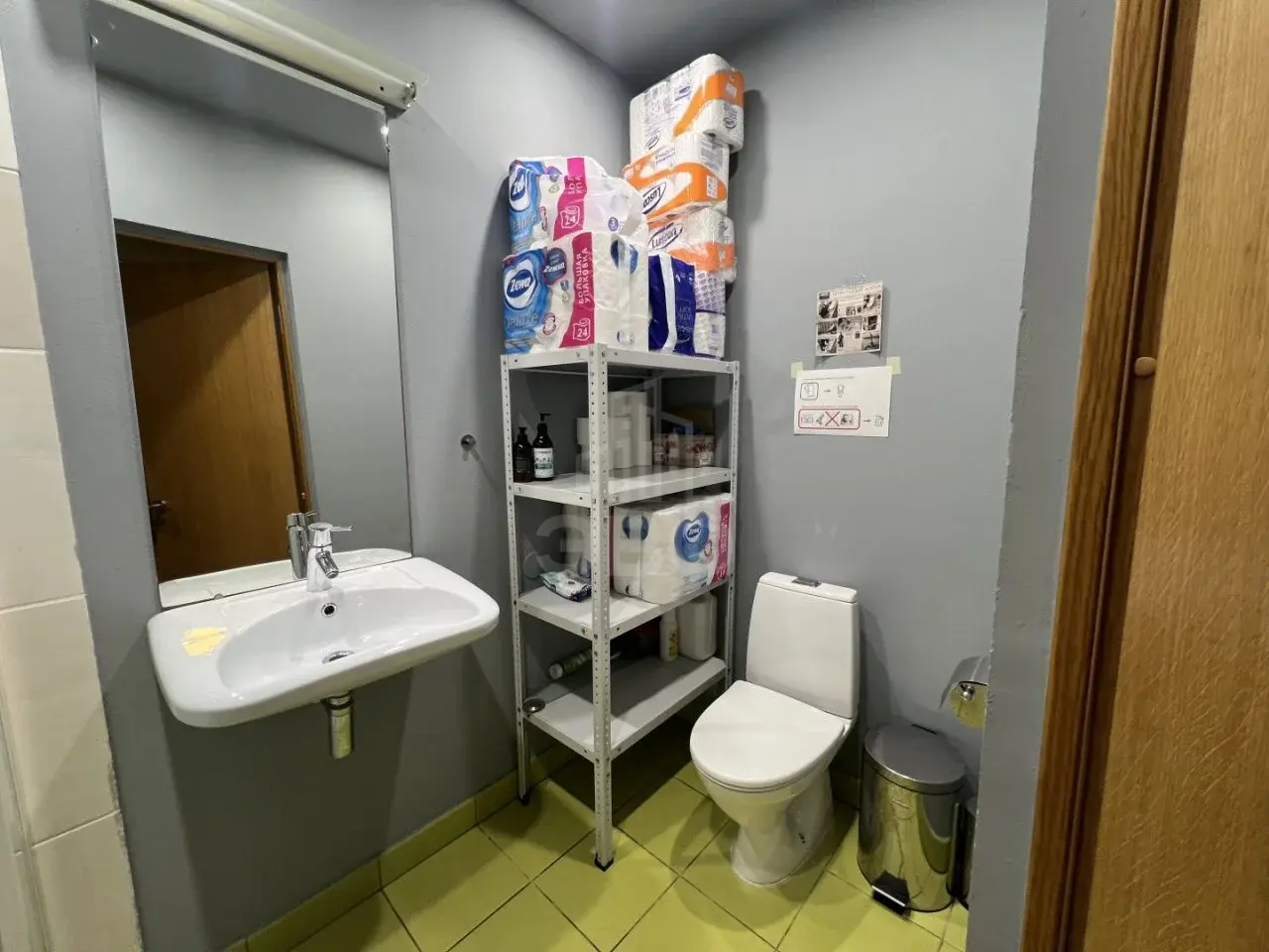 коммерция в Санкт-Петербурге по адресу: Реки Карповки наб., 21, литера А