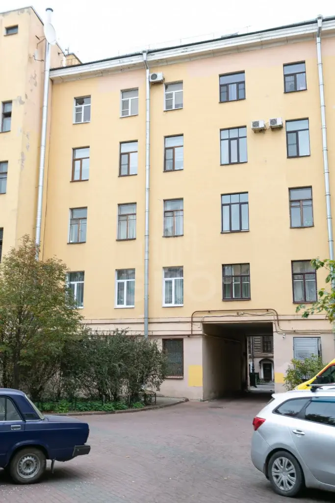 двухкомнатная квартира в Санкт-Петербурге по адресу: Пушкинская ул., 3