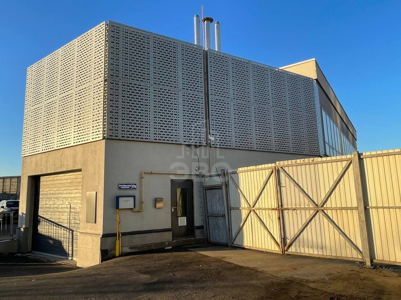 коммерция в Санкт-Петербург по адресу: Октябрьская наб., 17, строение А