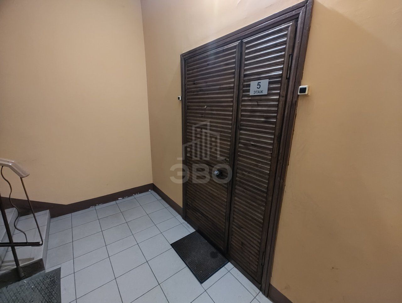 двухкомнатная квартира в Санкт-Петербурге по адресу: Беринга ул., 10