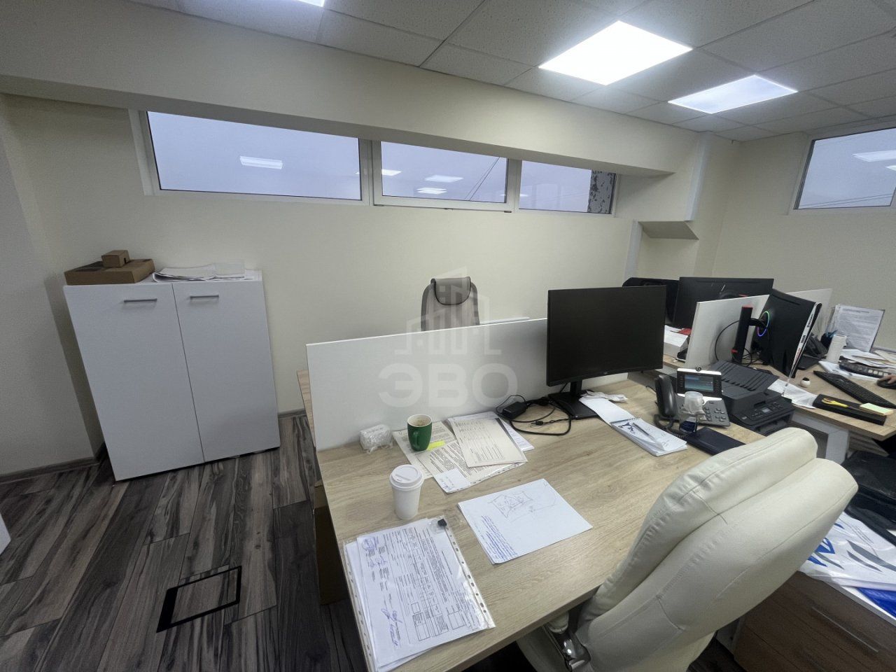 коммерция в Санкт-Петербурге по адресу: Оптиков ул., 4