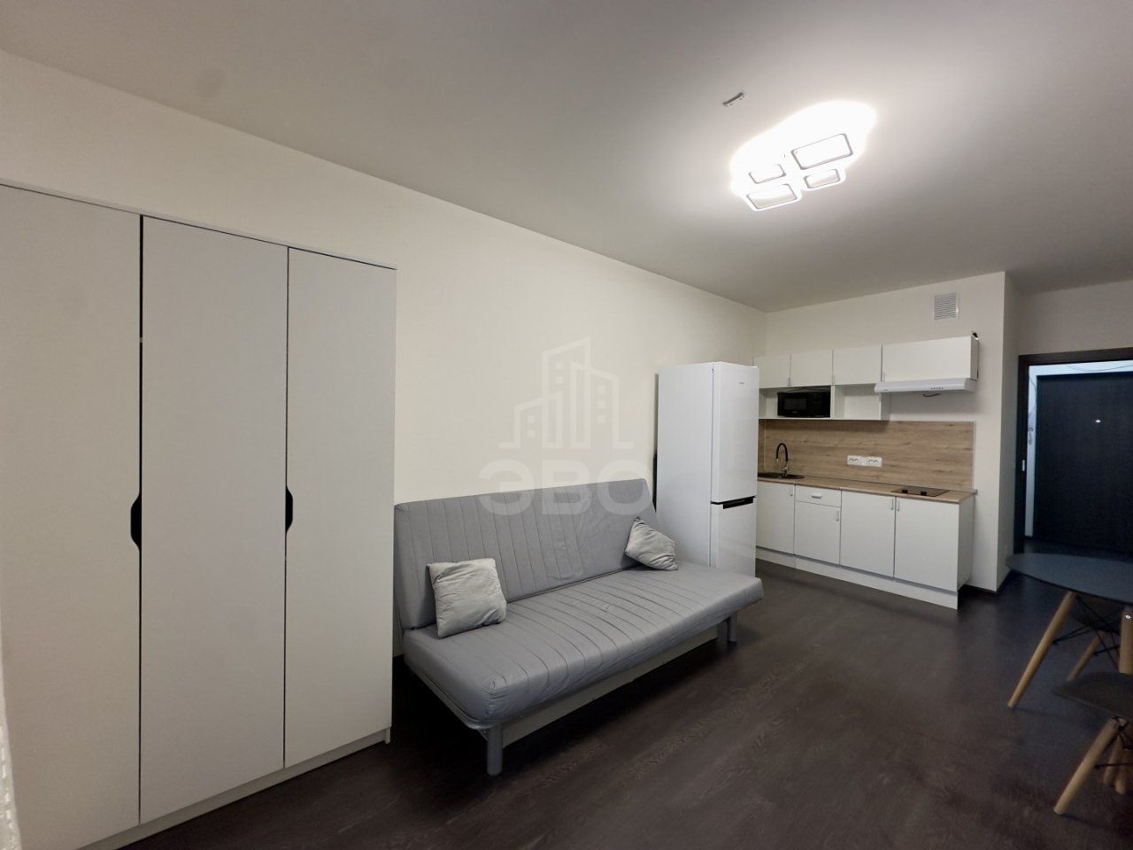 студия в Санкт-Петербург по адресу: Будённого проспект, 21, к 1, строение 1