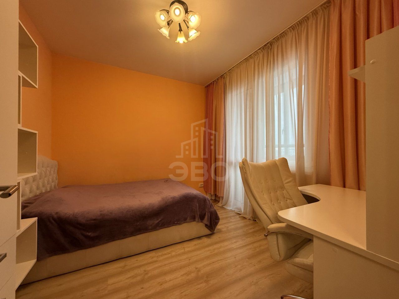 однокомнатная квартира в Санкт-Петербурге по адресу: Дальневосточный проспект, 27, к 3, строение 1