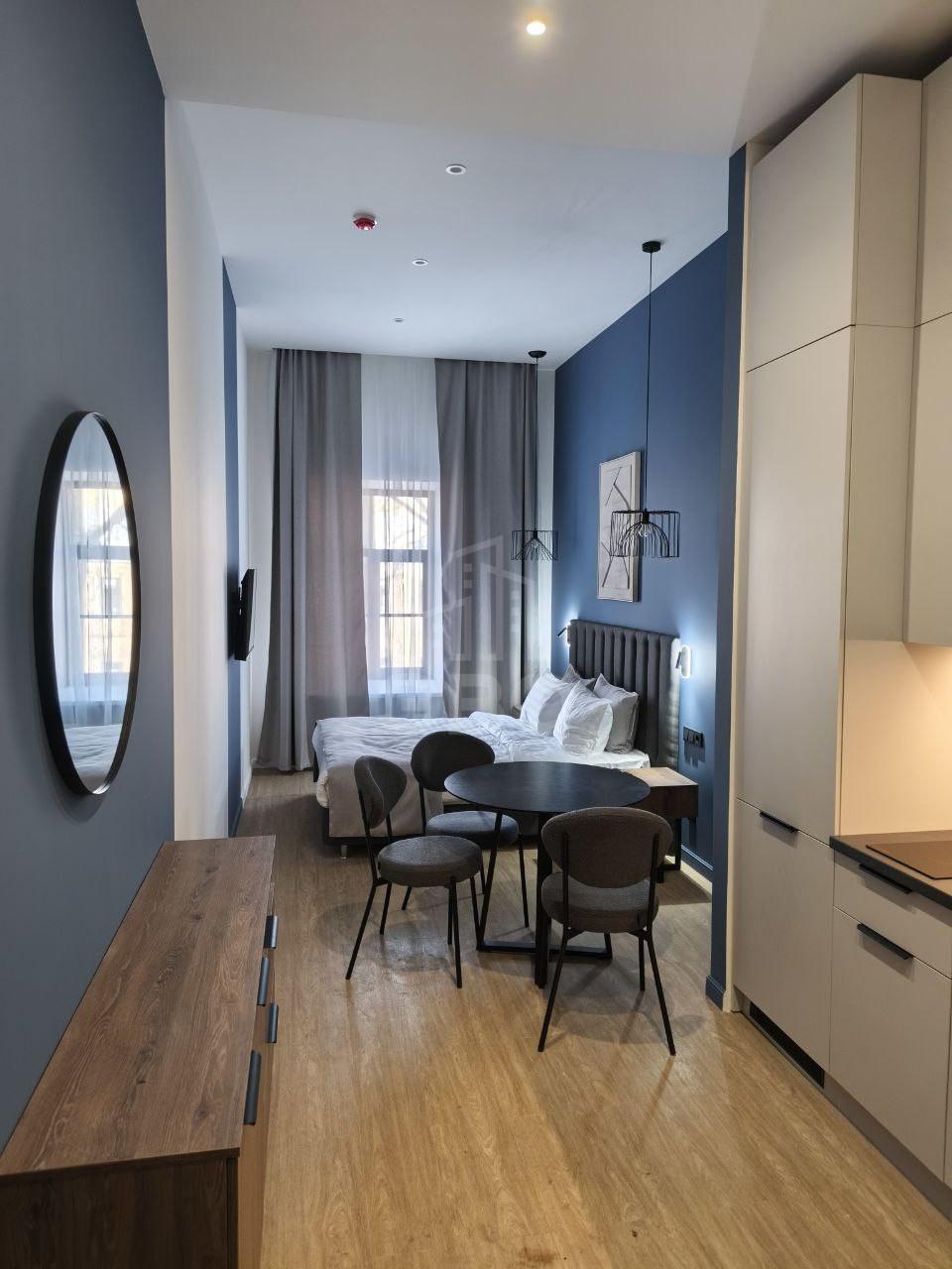 однокомнатная квартира в Санкт-Петербурге по адресу: Звенигородская ул., 1