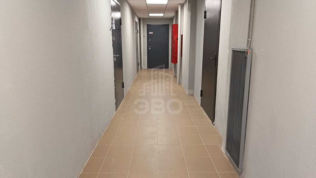 трехкомнатная квартира в Санкт-Петербург по адресу: Ленинский проспект, 68, к 1