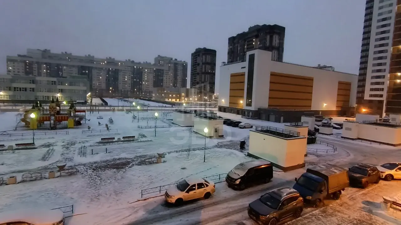 трехкомнатная квартира в Санкт-Петербурге по адресу: Ленинский проспект, 68, к 1