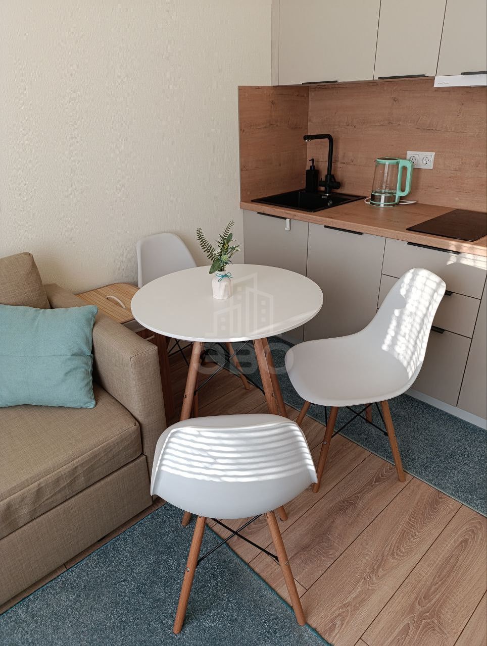 студия в Ленинградская область по адресу: Сиреневая ул., 25, к 1