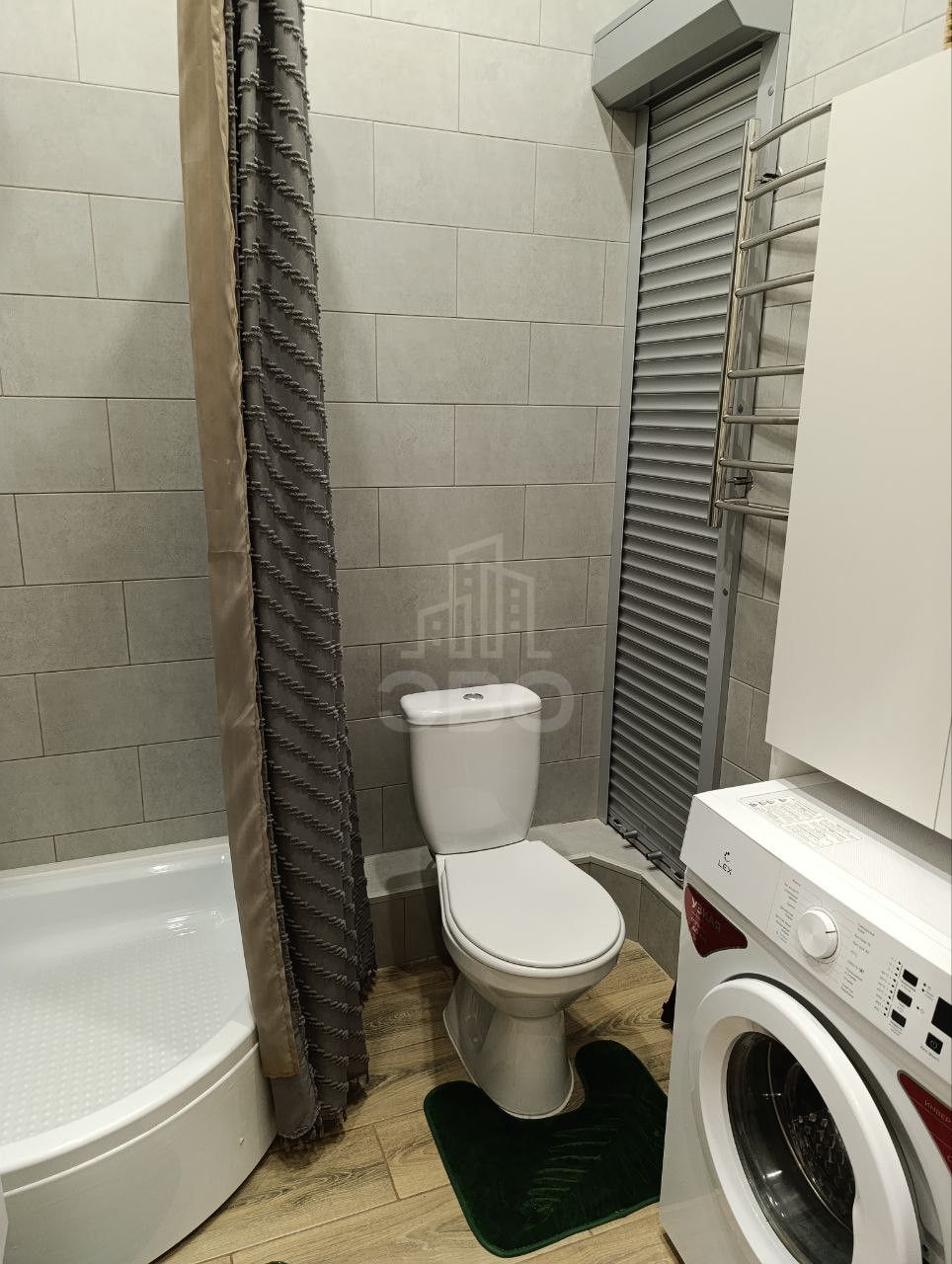 студия в Ленинградская область по адресу: Сиреневая ул., 25, к 1