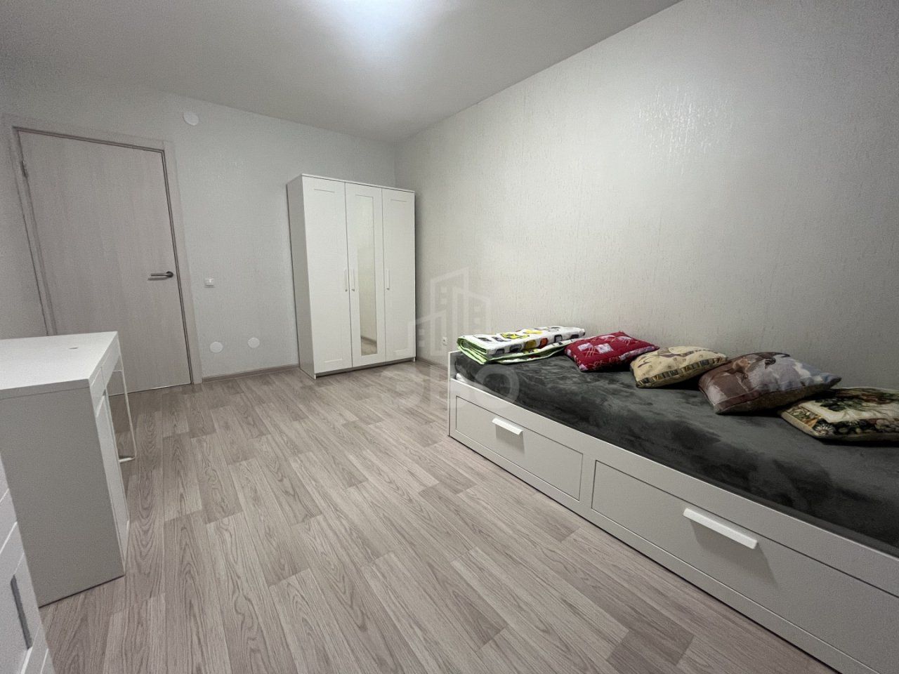 трехкомнатная квартира в Санкт-Петербург по адресу: Ленинский проспект, 68