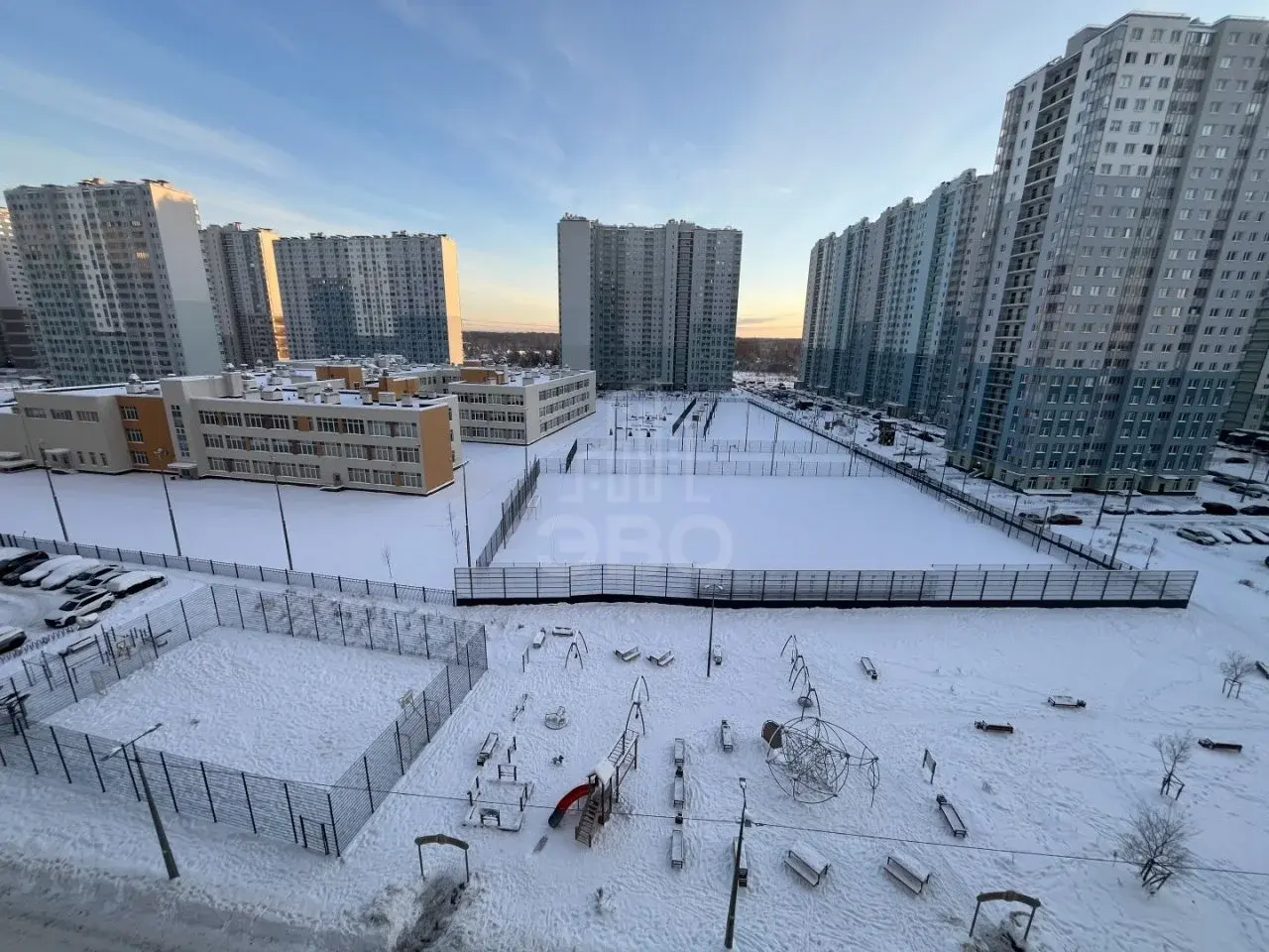 однокомнатная квартира в Санкт-Петербурге по адресу: Чарушинская ул., 26, к 1