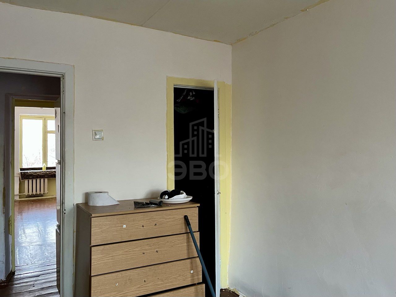 трехкомнатная квартира в Санкт-Петербург по адресу: Первого Мая ул., 95