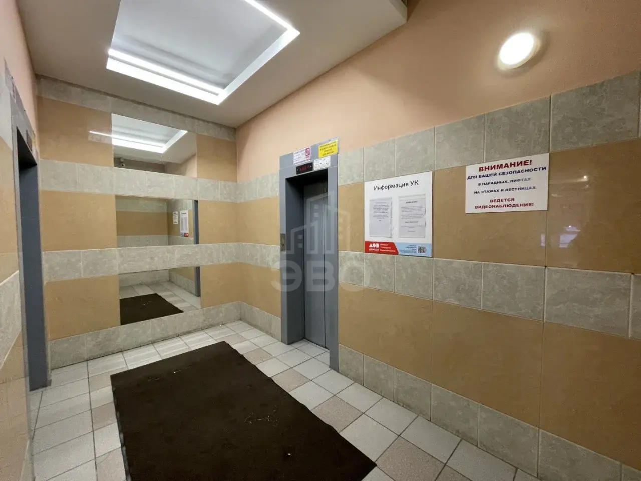 трехкомнатная квартира в Санкт-Петербурге по адресу: Одоевского ул., 28