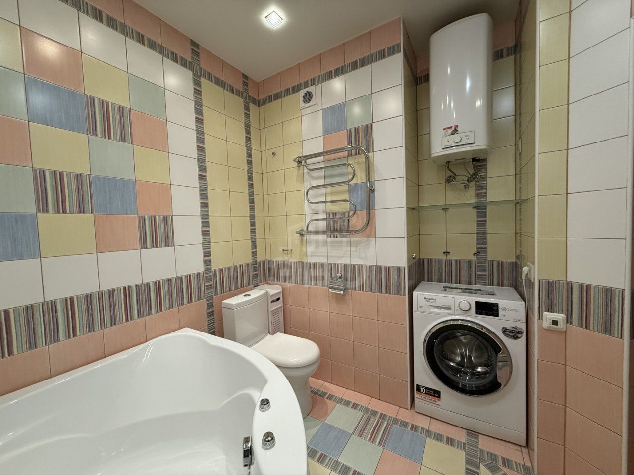 двухкомнатная квартира в Санкт-Петербург по адресу: Маршала Жукова проспект, 36, к 1