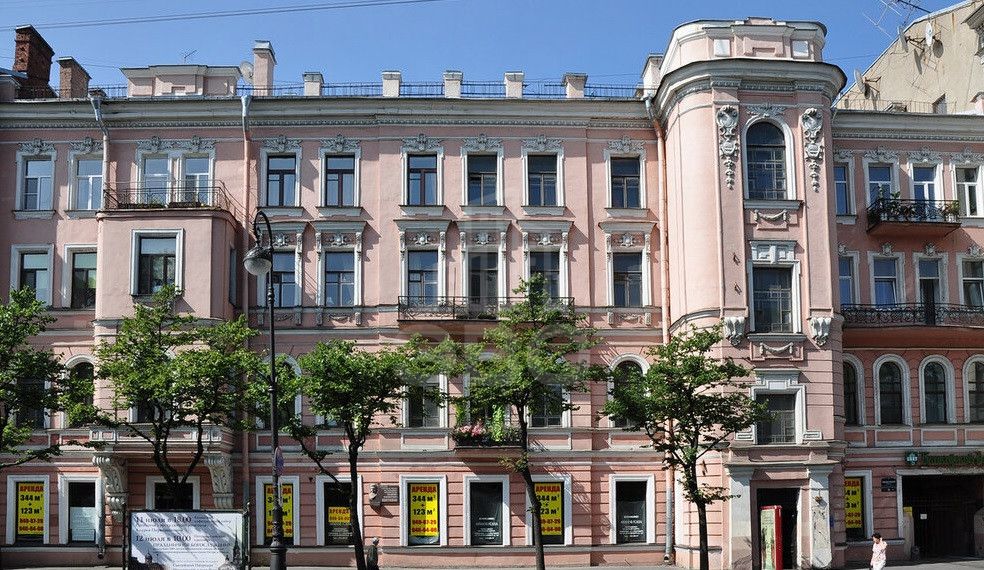 коммерция в Санкт-Петербурге по адресу: Каменноостровский проспект, 24