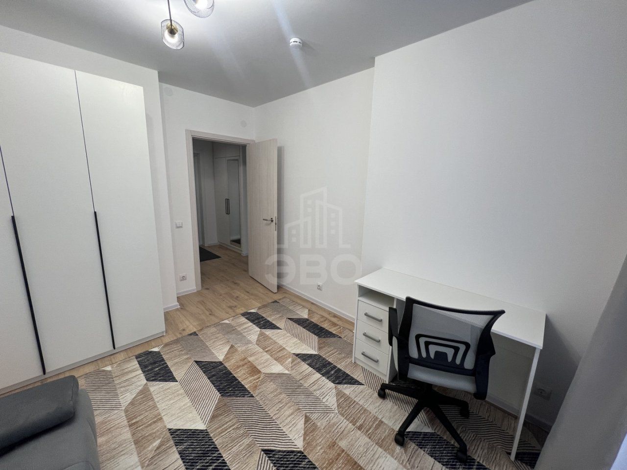 трехкомнатная квартира в Ленинградская область по адресу: Главная ул., 6, к 2