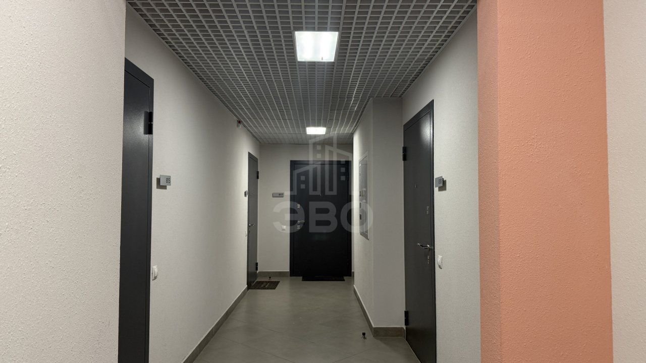 однокомнатная квартира в Санкт-Петербург по адресу: Дыбенко ул., 5, к 1, строение 1