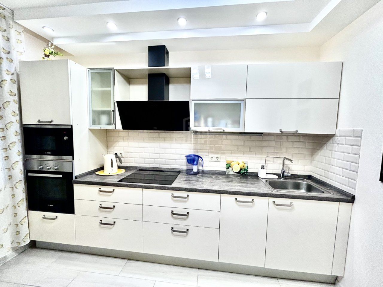 однокомнатная квартира в Санкт-Петербург по адресу: Заозёрная ул., 3, к 2