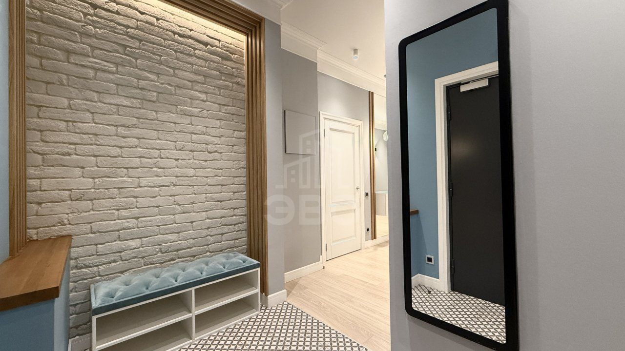 двухкомнатная квартира в Санкт-Петербурге по адресу: Малый В.О. проспект, 52, строение 1