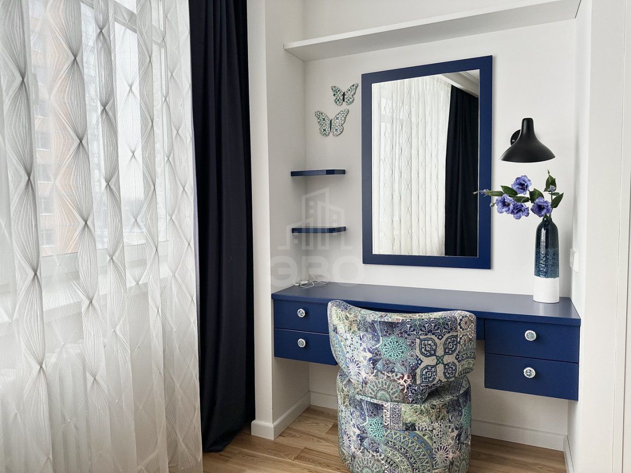 трехкомнатная квартира в Санкт-Петербурге по адресу: Верности ул., 17