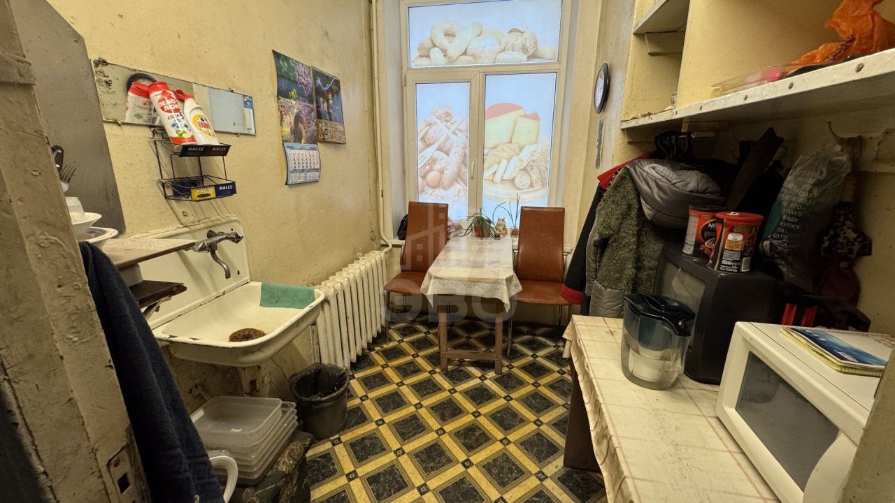 коммерция в Санкт-Петербурге по адресу: Стачек проспект, 146, литера А