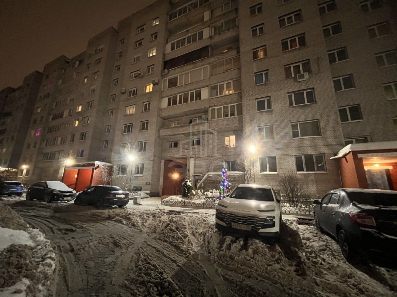 двухкомнатная квартира в Санкт-Петербурге по адресу: Северный проспект, 93