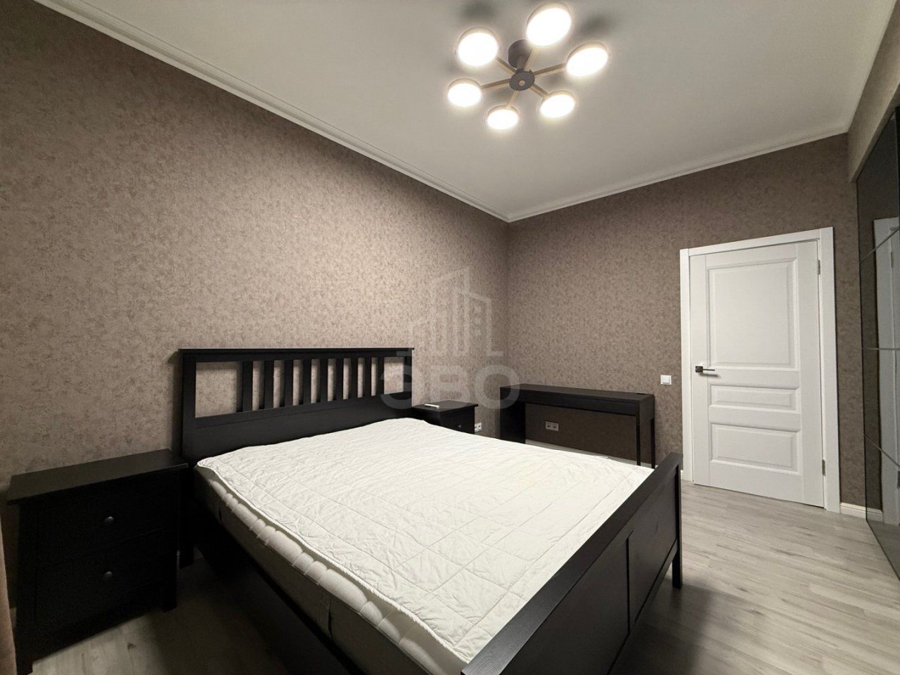 двухкомнатная квартира в Санкт-Петербурге по адресу: Киевская ул., 3