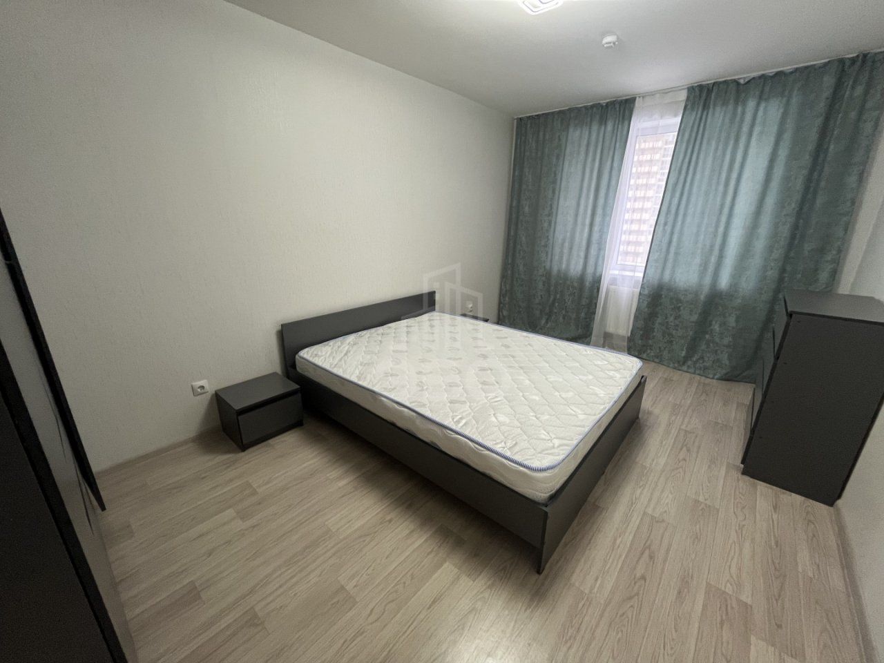 трехкомнатная квартира в Санкт-Петербурге по адресу: Ленинский проспект, 68