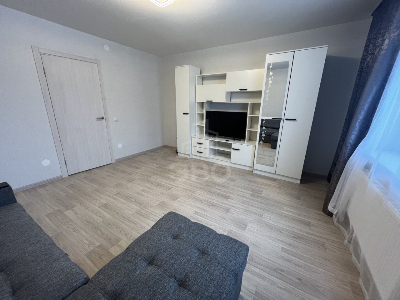 трехкомнатная квартира в Санкт-Петербурге по адресу: Ленинский проспект, 68