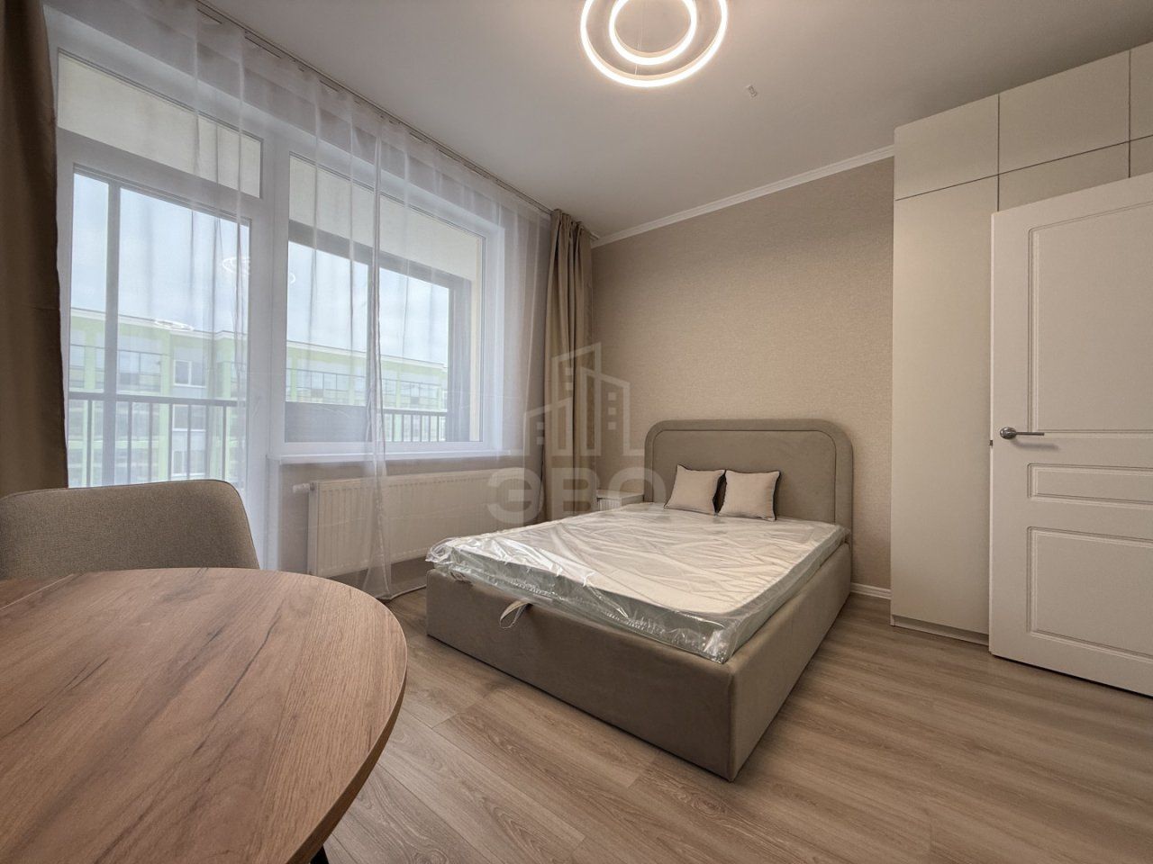 студия в Санкт-Петербург по адресу: Буденного проспект, 26, к 7, строение 1