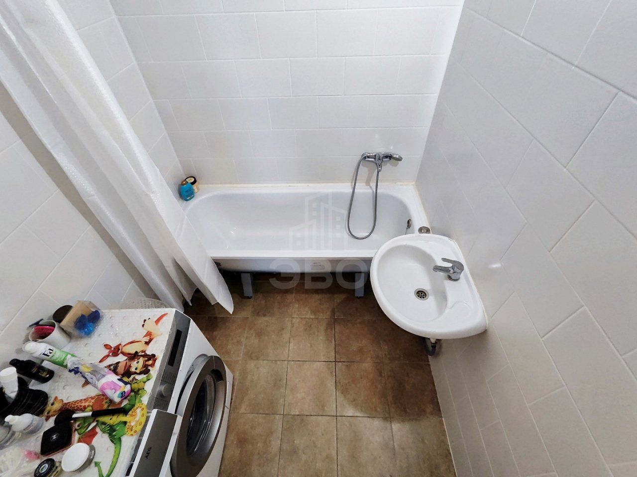 двухкомнатная квартира в Санкт-Петербург по адресу: Чарушинская ул., 10, строение 1