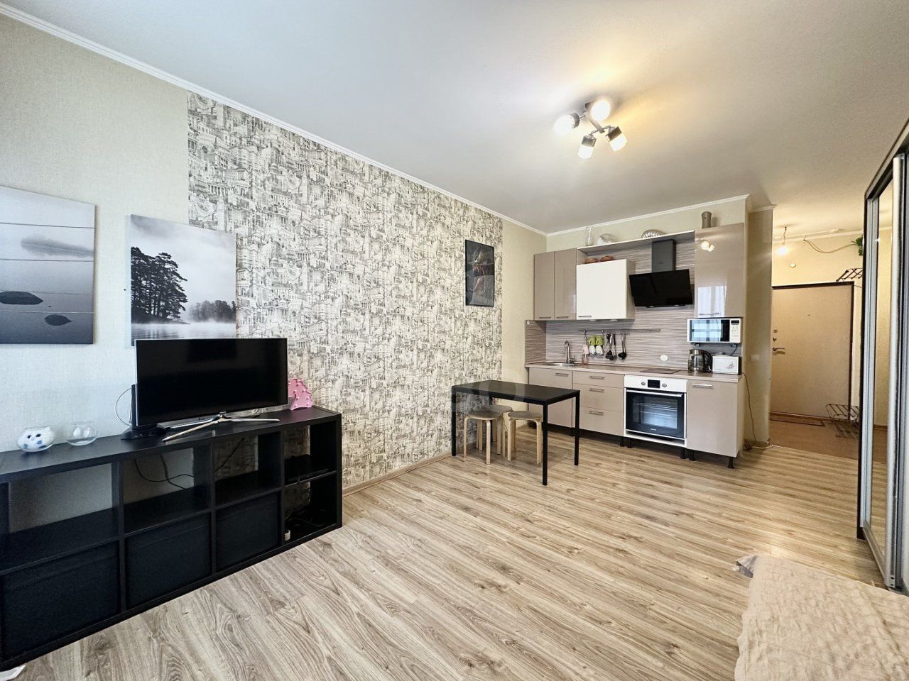 студия в Ленинградской области по адресу: Шувалова ул., 3