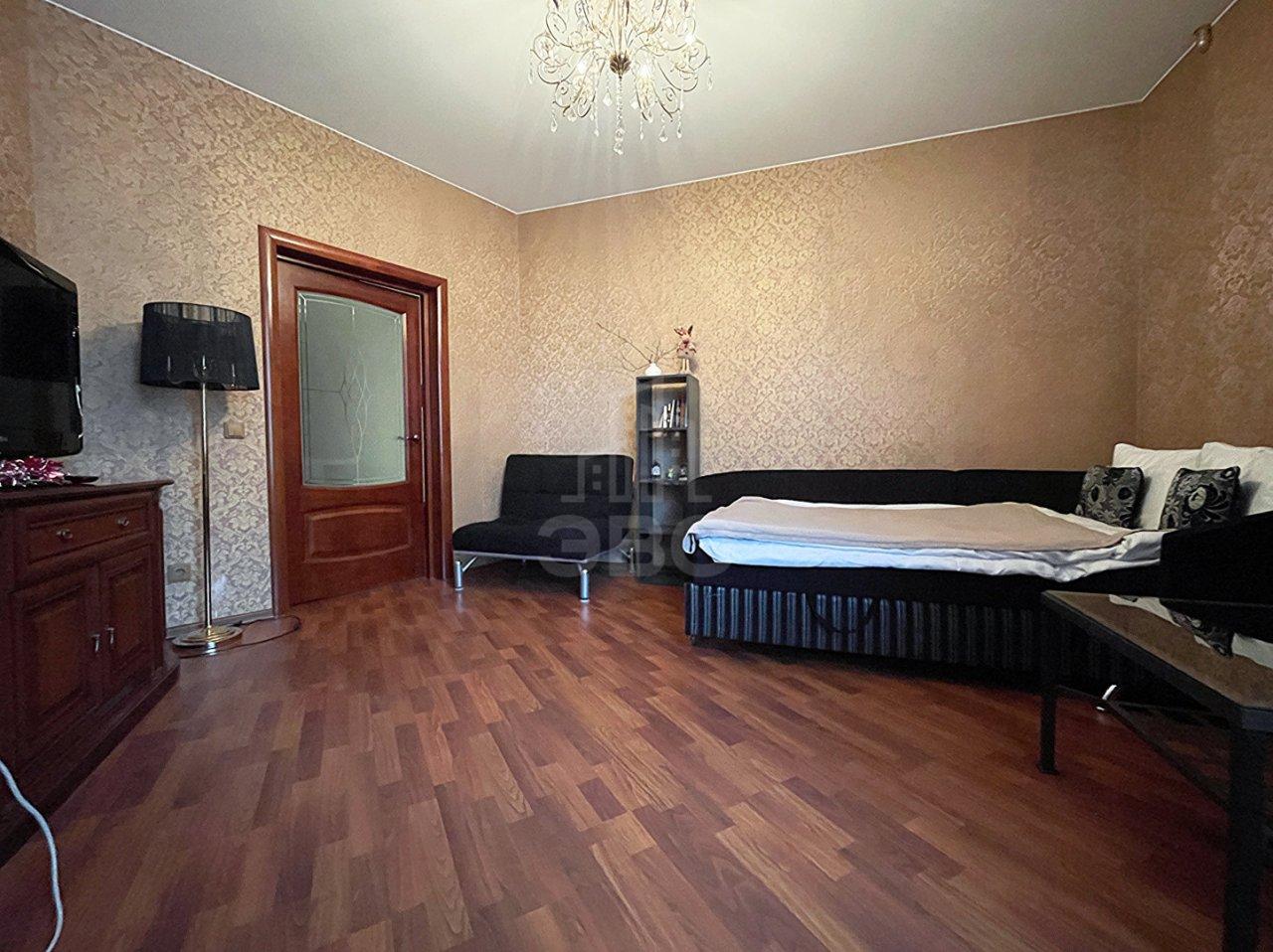 однокомнатная квартира в Санкт-Петербурге по адресу: Новочеркасский проспект, 41/14