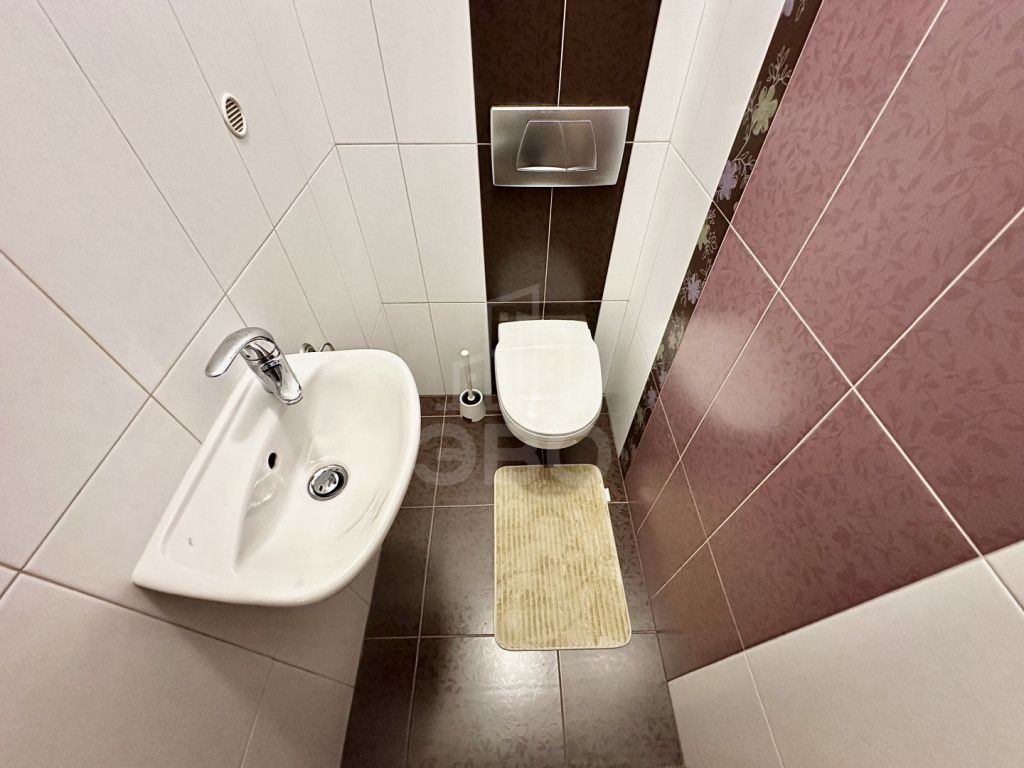 однокомнатная квартира в Санкт-Петербурге по адресу: Джамбула пер., 17