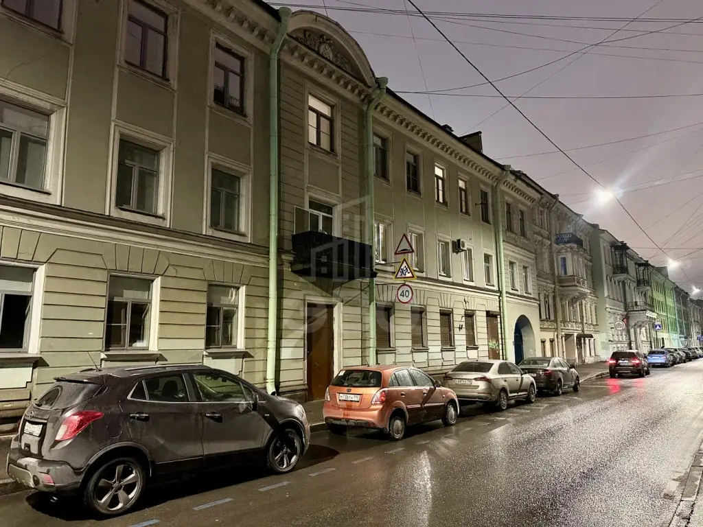 однокомнатная квартира в Санкт-Петербурге по адресу: Джамбула пер., 17