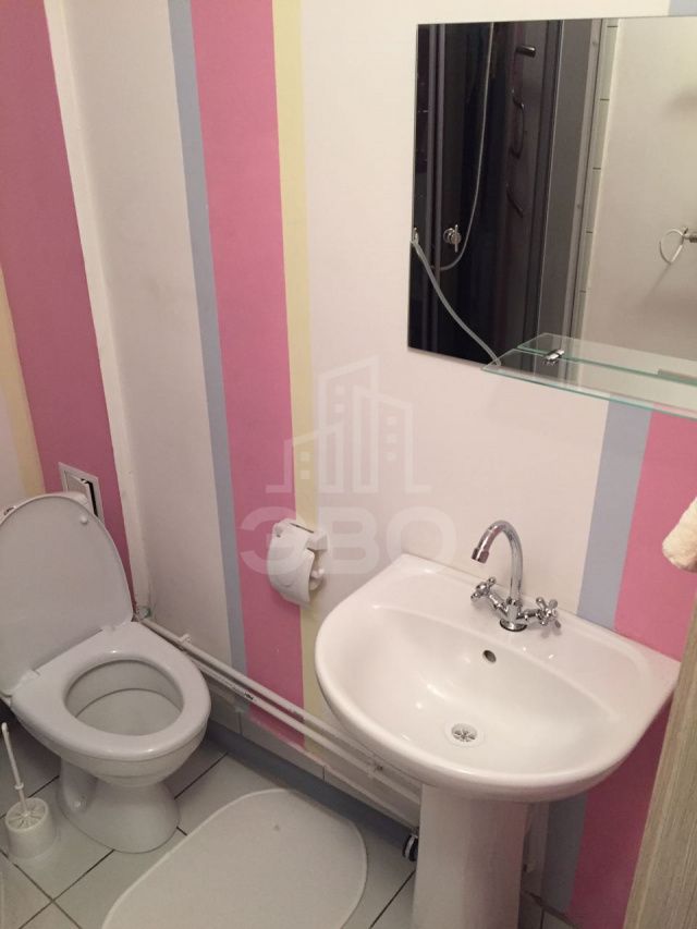 однокомнатная квартира в Санкт-Петербурге по адресу: Вадима Шефнера ул., 12, к 1