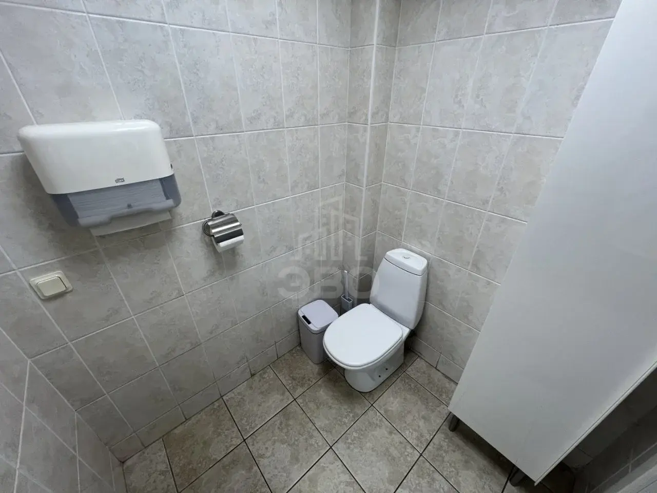 коммерция в Санкт-Петербурге по адресу: Кораблестроителей ул., 41