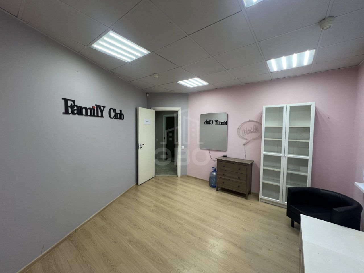 коммерция в Санкт-Петербурге по адресу: Кораблестроителей ул., 41