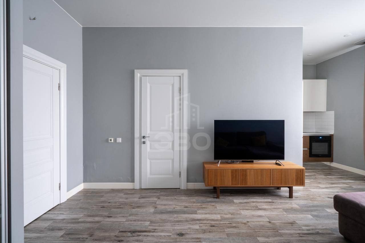 однокомнатная квартира в Санкт-Петербурге по адресу: Свердловская наб., 58