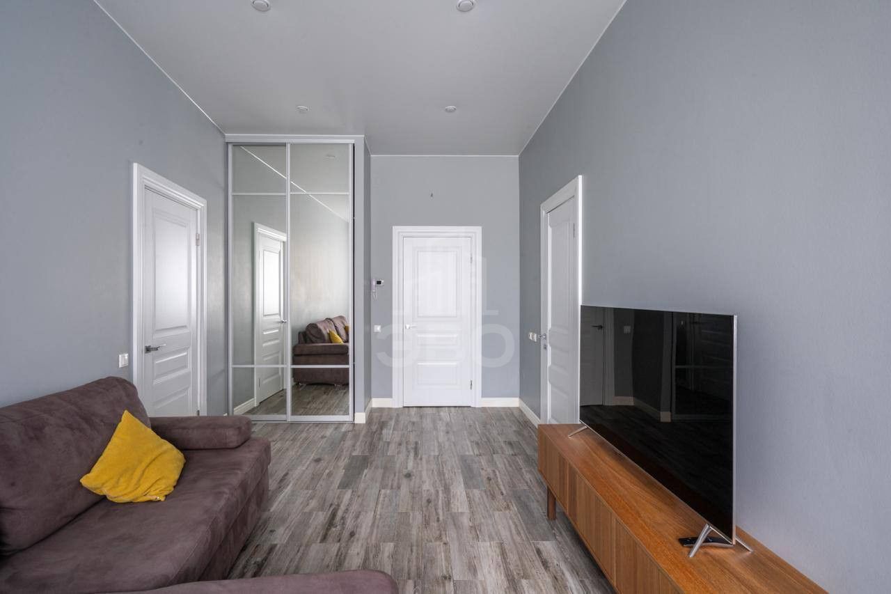 однокомнатная квартира в Санкт-Петербурге по адресу: Свердловская наб., 58