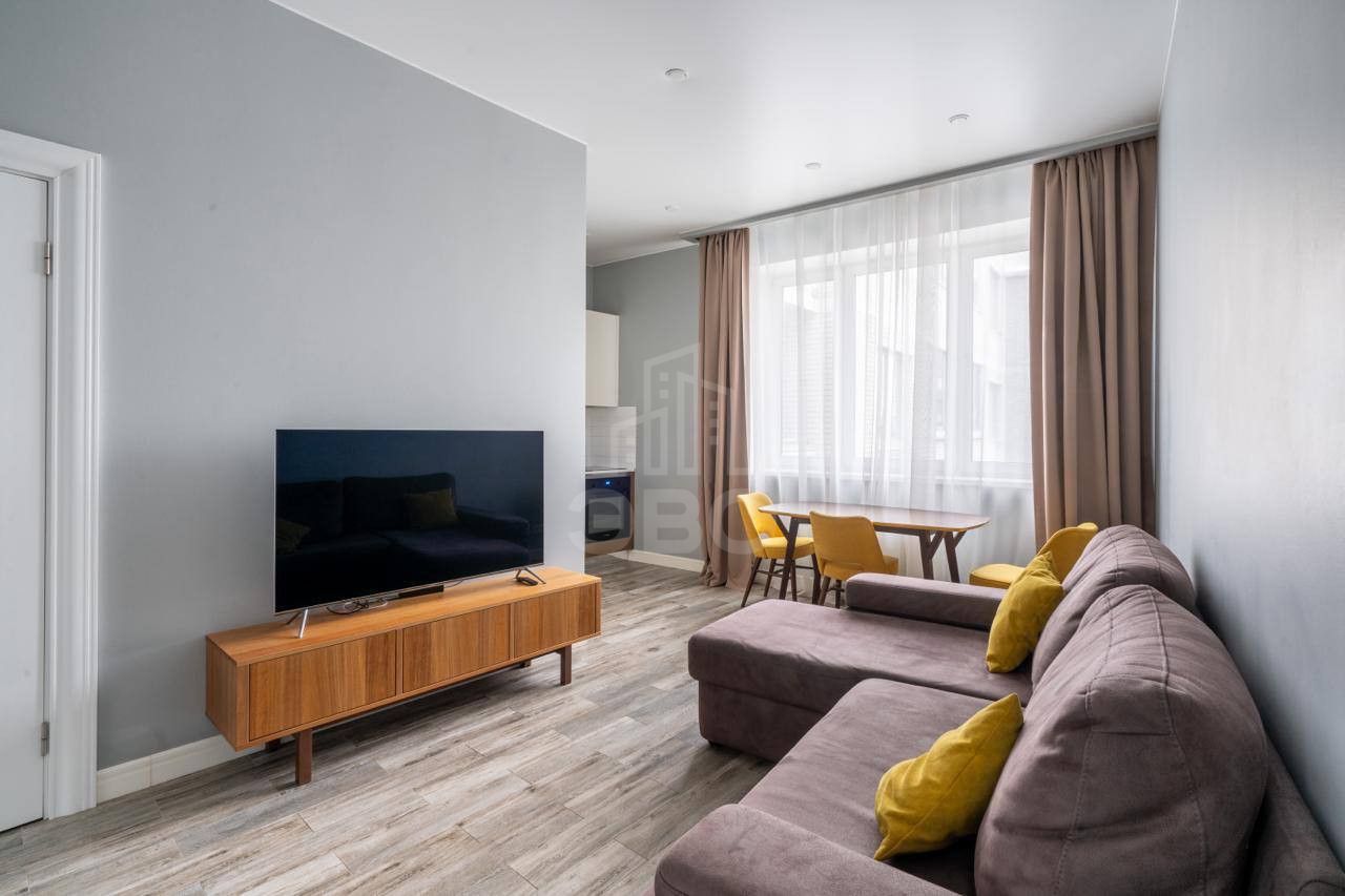 однокомнатная квартира в Санкт-Петербурге по адресу: Свердловская наб., 58